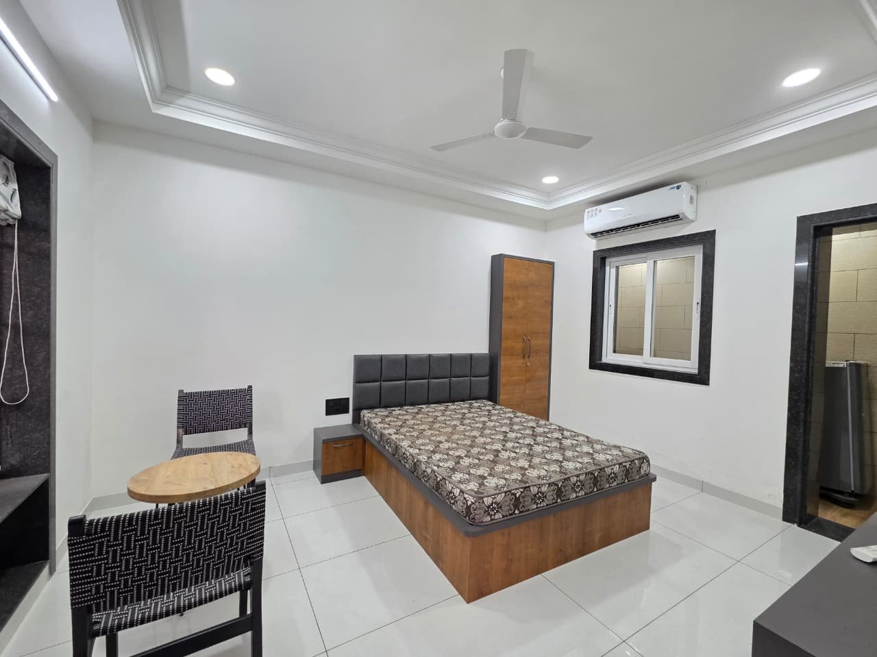1RK Fully Furnished Studio Apartment Aiims Road Pal Road